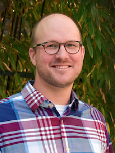 Headshot of Edward Kasner